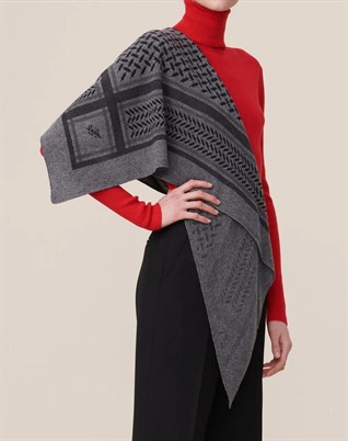 Lala Berlin Tørklæde - Triangle Trinity Classic M